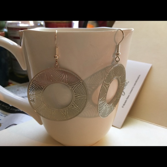 Filigree earrings, dangle earrings - Picture 1 of 3